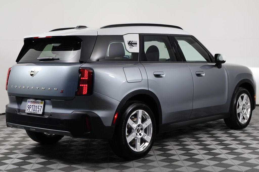 Thumbnail: 2025 MINI Cooper Countryman - 4