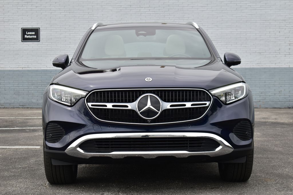 2023 Mercedes-Benz GLC 300 8