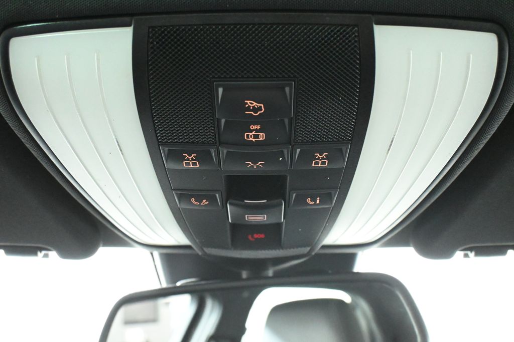 2016 Mercedes-Benz E-Class E 350 19