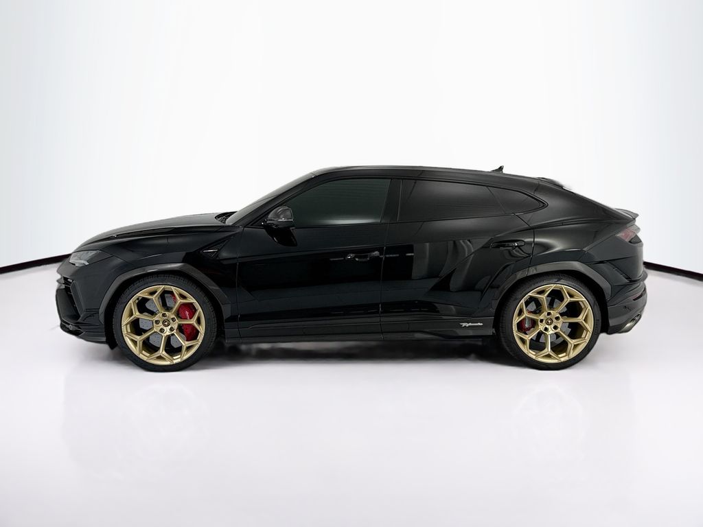 Thumbnail: 2023 Lamborghini Urus - 8