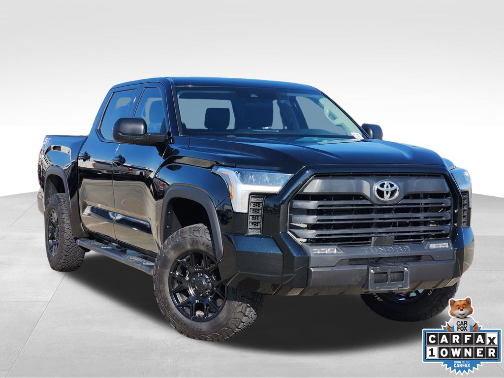 2024 Toyota Tundra SR5 CrewMax Cab RWD