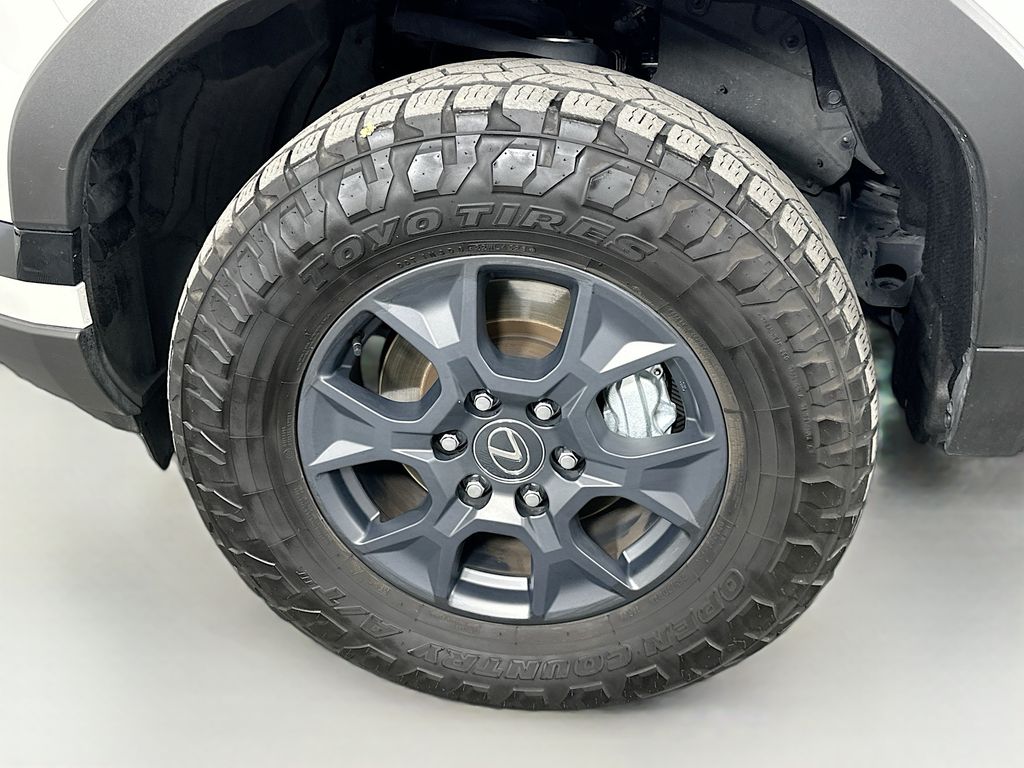 Thumbnail: 2024 Lexus GX - 31