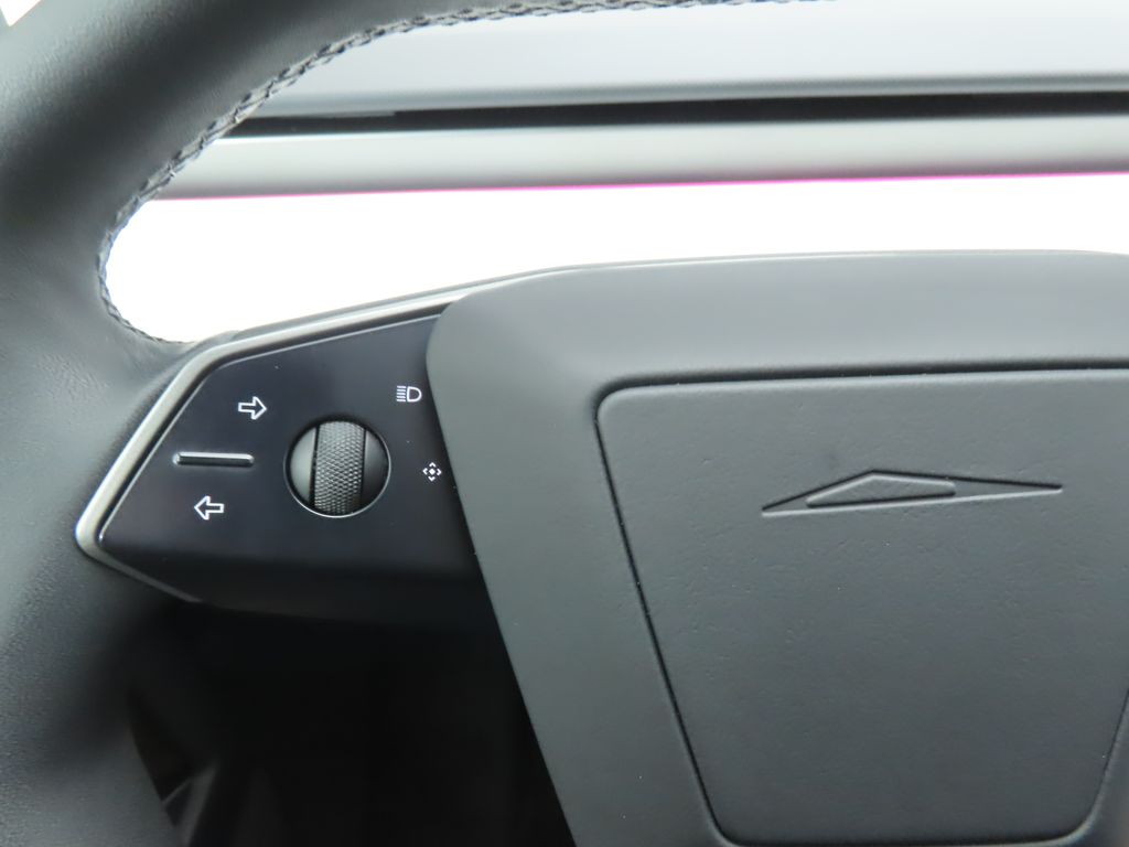 Thumbnail: 2024 Tesla Cybertruck - 11