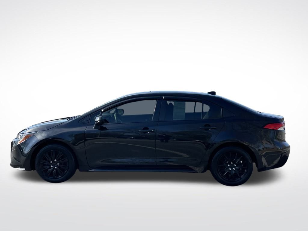 Thumbnail: 2022 Toyota Corolla - 2