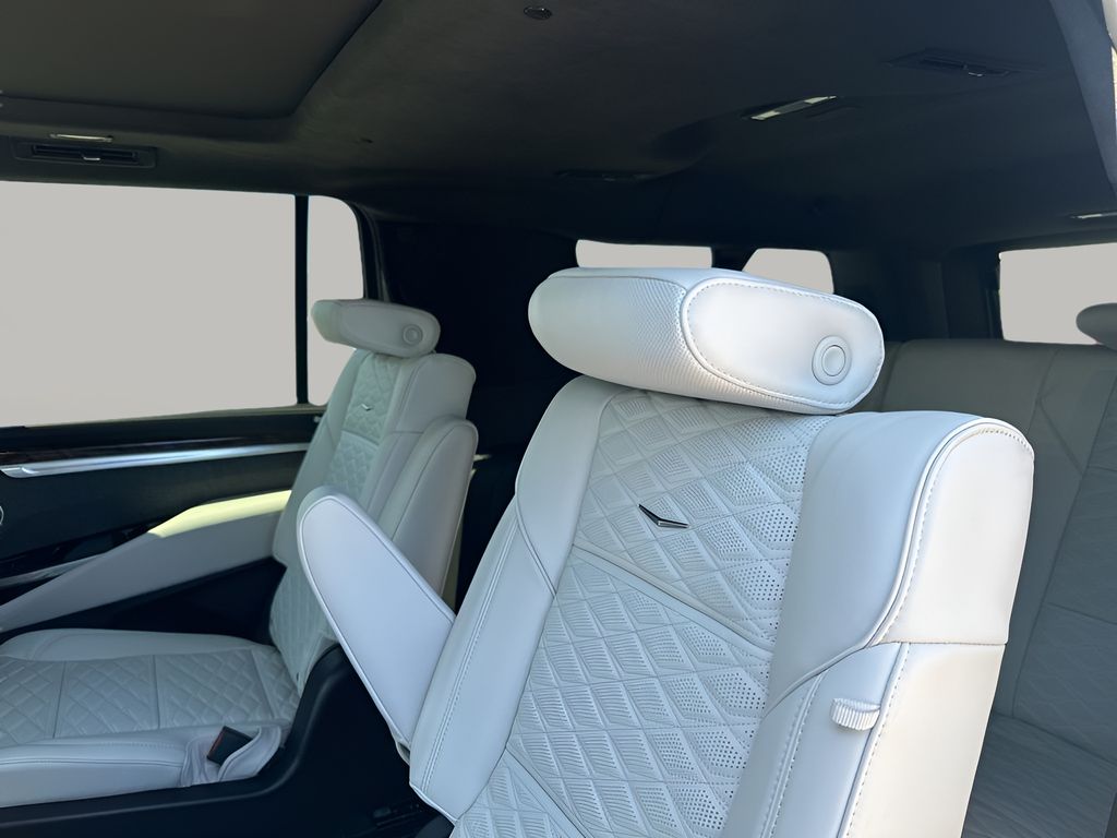 New 2026 White Cadillac Platinum Edition image 17
