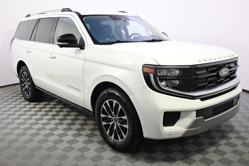 Used 2025 White Ford Platinum image 8