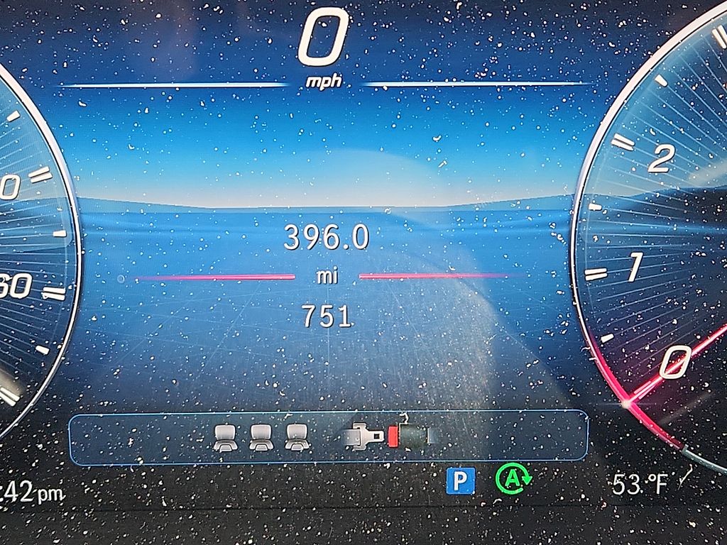 Thumbnail: 2026 Mercedes-Benz GLC - 19