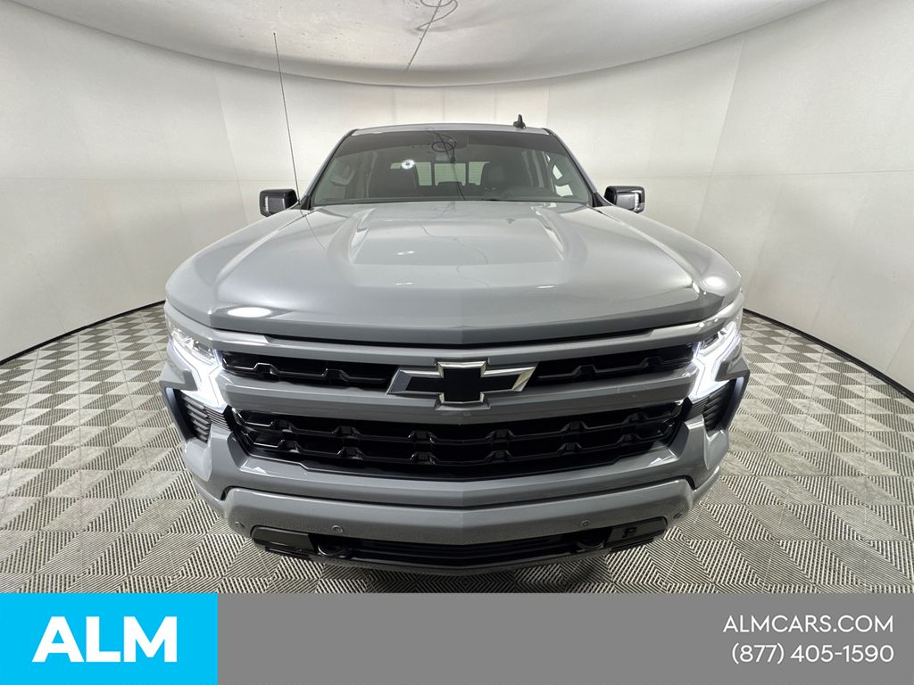 Used 2025 Gray Chevrolet RST image 3