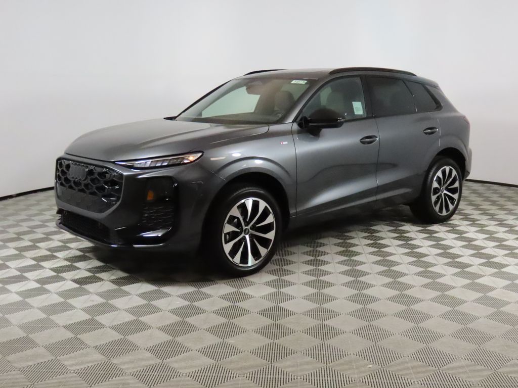 Thumbnail: 2026 Audi Q3 - 1