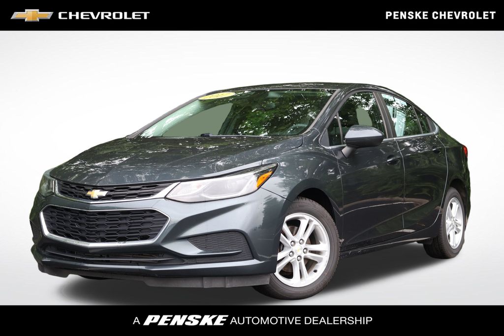 2017 Chevrolet Cruze LT -
                  Indianapolis, IN