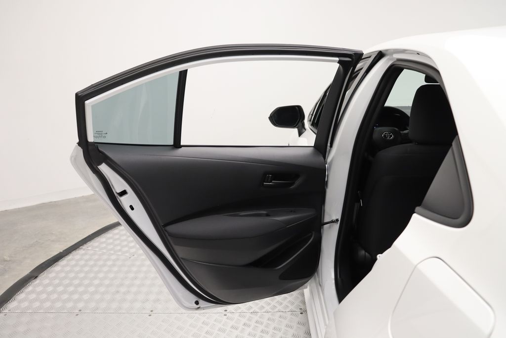 2024 Toyota Corolla LE 21