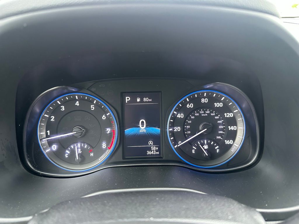 Used 2023 GRAY Hyundai SEL image 17