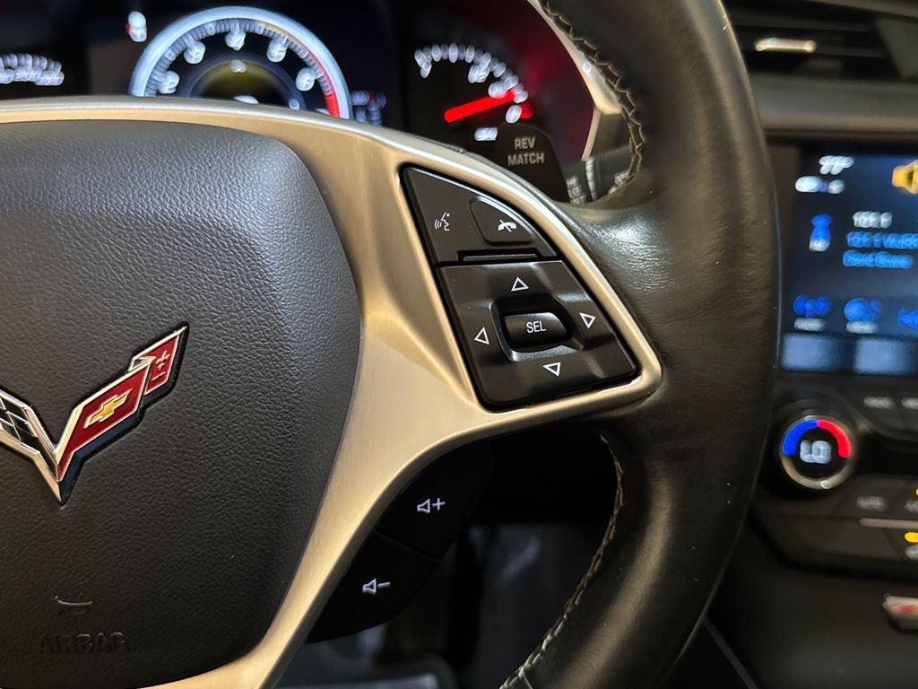 Used 2019 White Chevrolet Z06 image 27