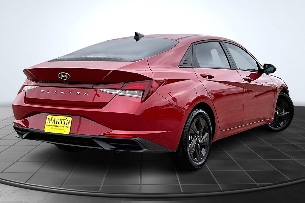 2021 Hyundai Elantra SEL Red at AutoSavvy Houston Southwest