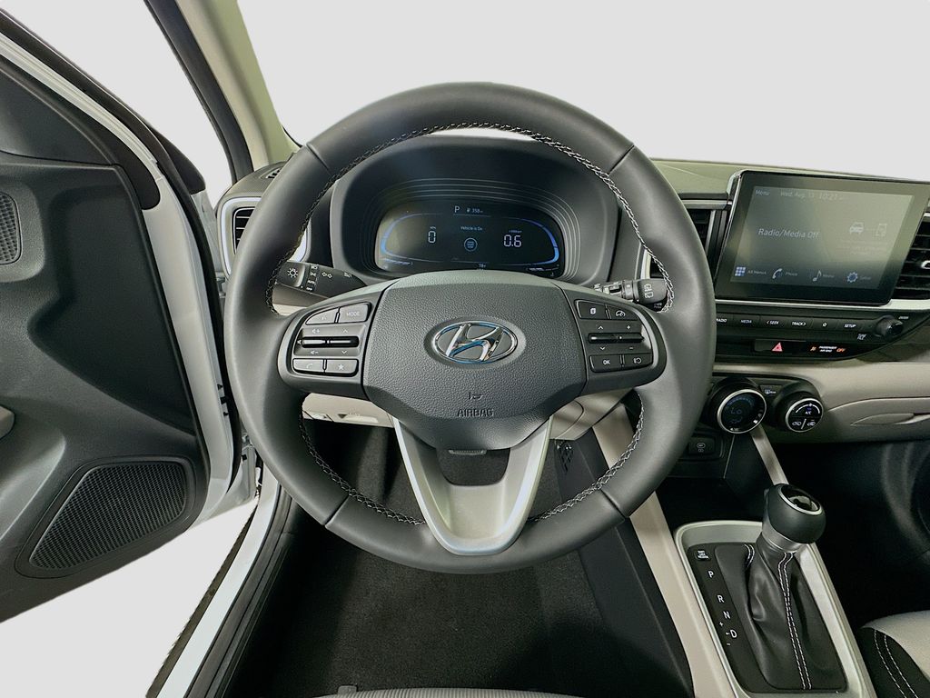 Thumbnail: 2025 Hyundai Venue - 10