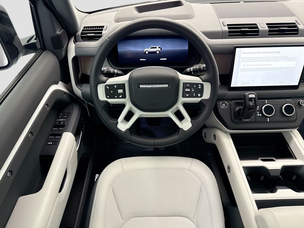 Thumbnail: 2025 Land Rover Defender - 10