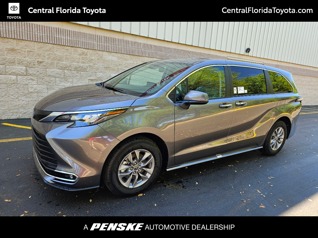 2024 Toyota Sienna XLE -
                Orlando, FL