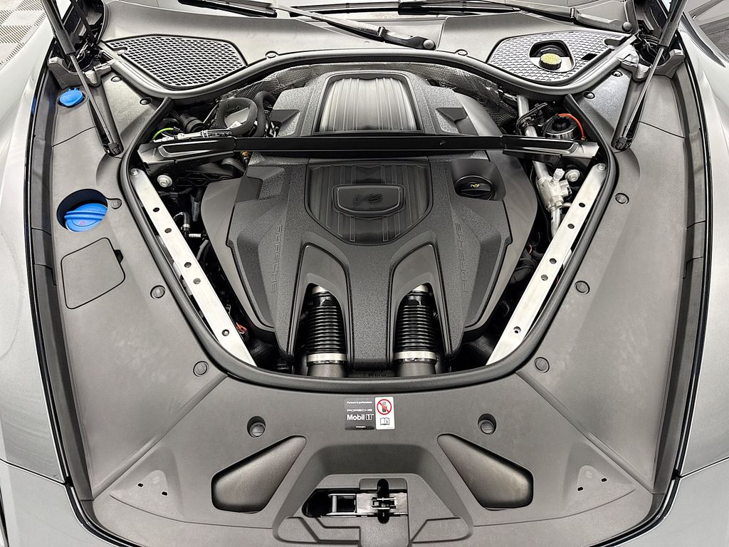 Thumbnail: 2026 Porsche Panamera - 30