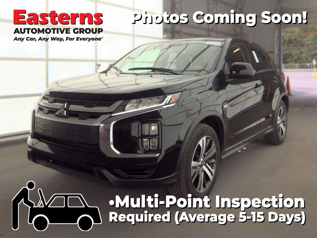 2025 Mitsubishi Outlander Sport's photo
