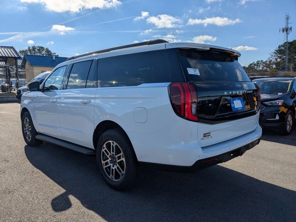 2025 Ford Expedition Active MAX