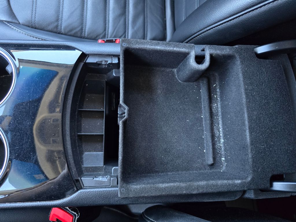 Used 2016 Silver Ford SEL image 27