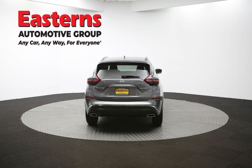 Used 2023 Gray Nissan SV image 32