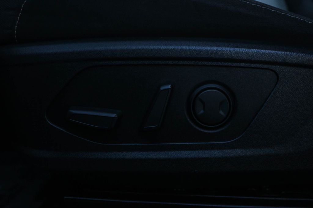 Certified Used 2024 White Hyundai SEL image 24