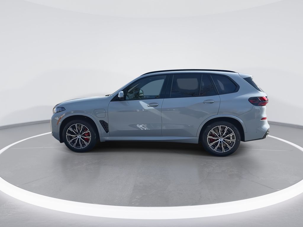 Thumbnail: 2026 BMW X5 - 5