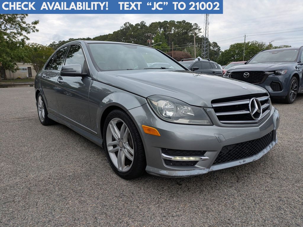 Palladium Silver Metallic 2014 Mercedes-Benz C-Class Sedan 7-Speed Automatic