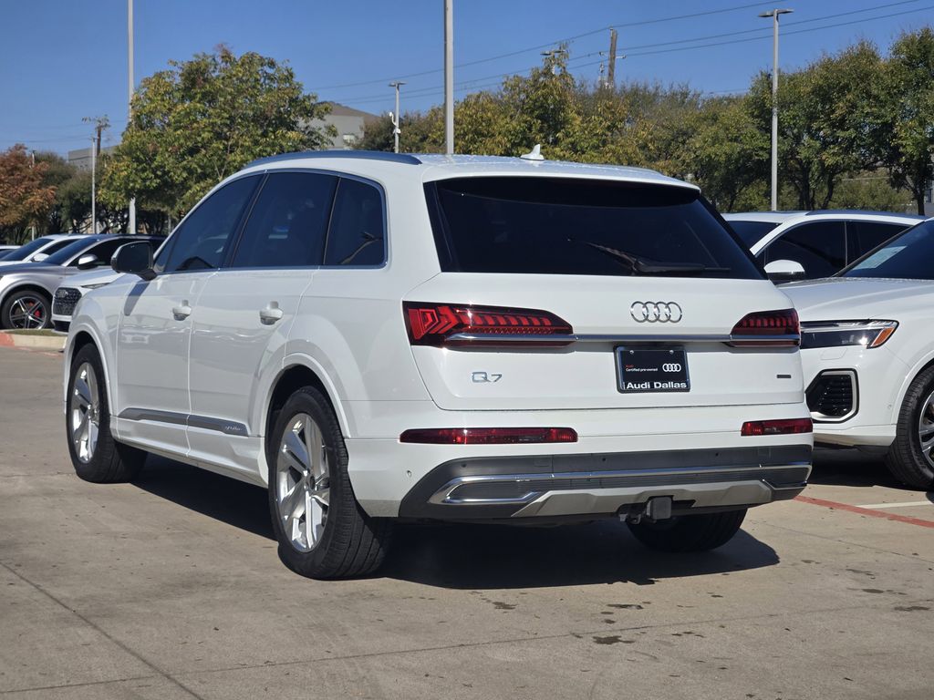 used 2023 Audi Q7 car, priced at $43,482