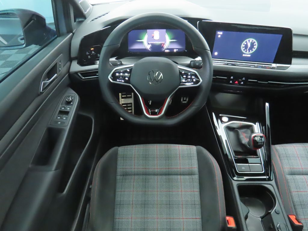 2024 Volkswagen Golf GTI SE 10