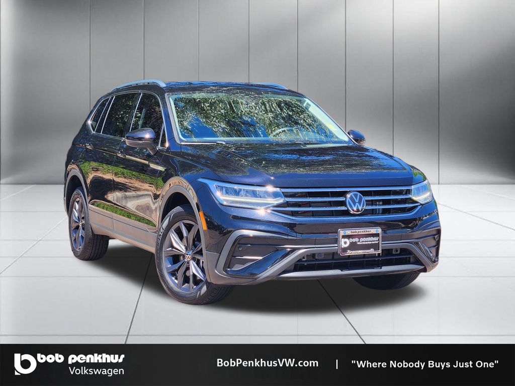 2023 Volkswagen Tiguan 2.0T SE