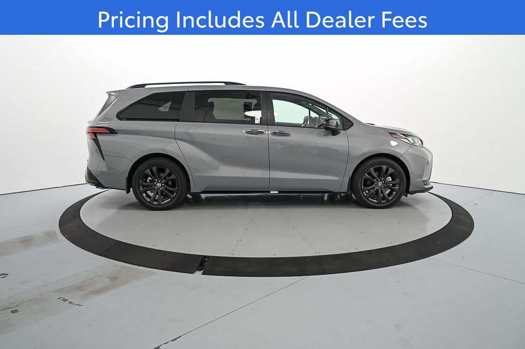 New 2026 Toyota Sienna Van