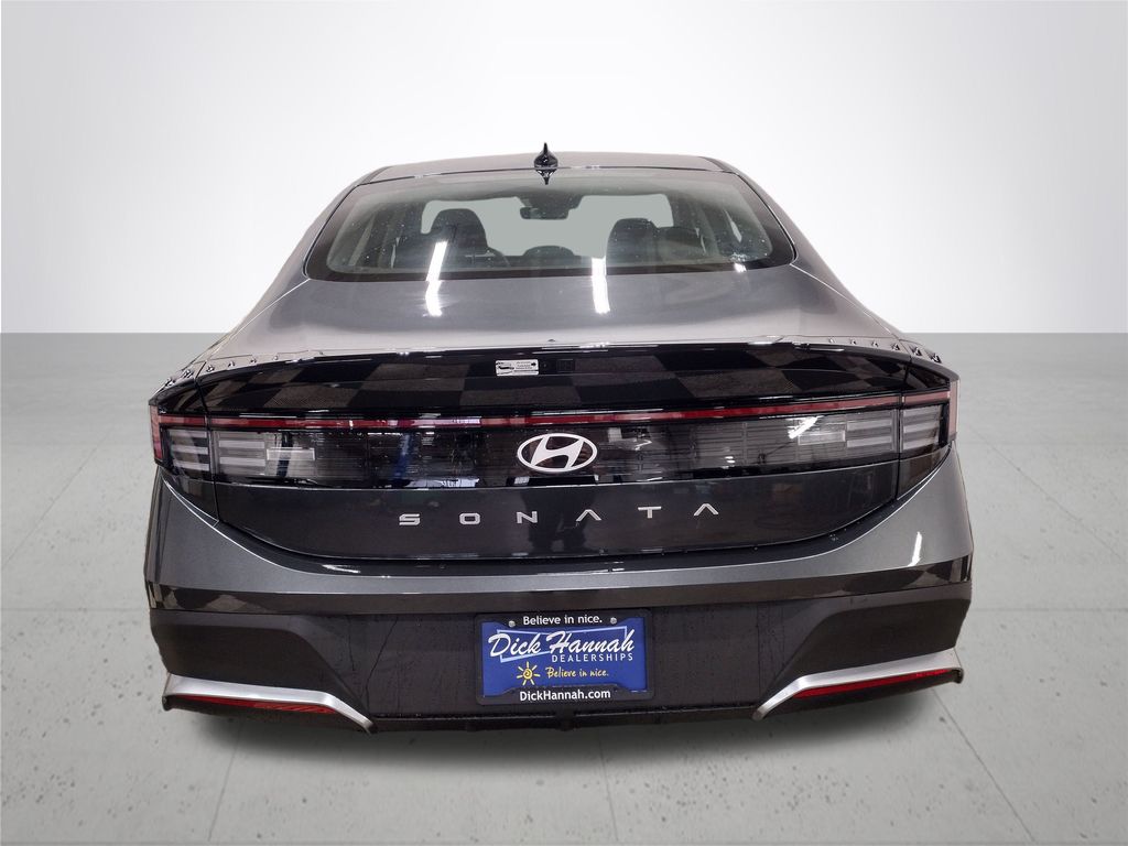 2026 Hyundai Sonata SE