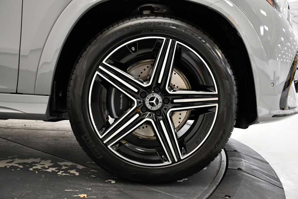 Thumbnail: 2026 Mercedes-Benz GLE - 16