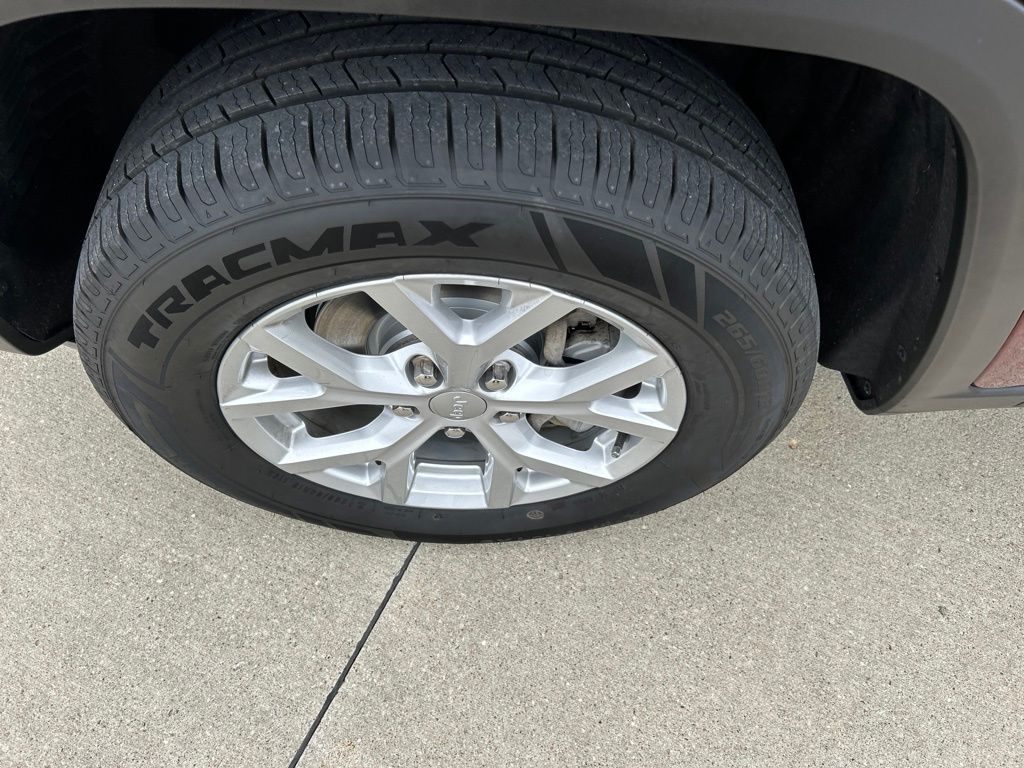Used 2023 Jeep Grand Cherokee SUV