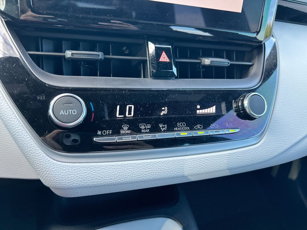 Thumbnail: 2026 Toyota Corolla - 25