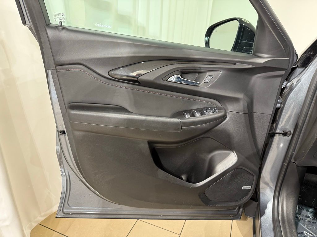 Thumbnail: 2021 Chevrolet TrailBlazer - 15