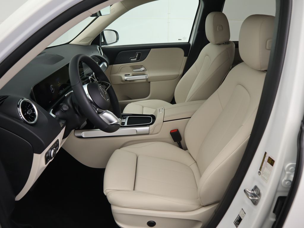 Thumbnail: 2026 Mercedes-Benz GLB - 20