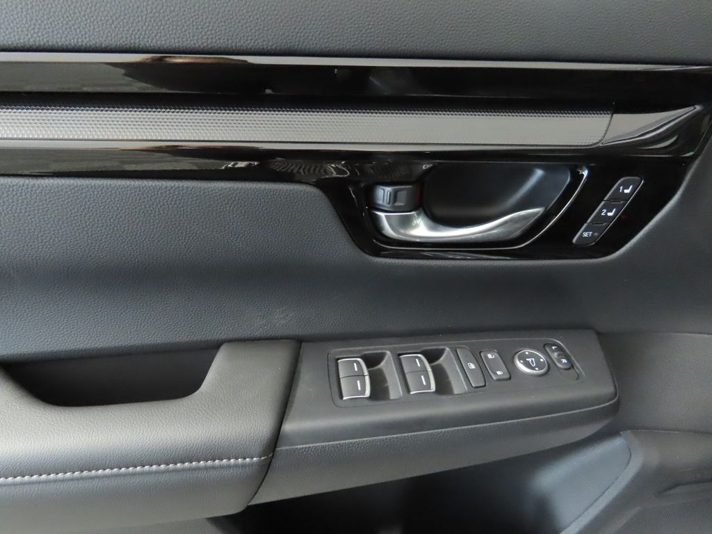 2025 Honda CR-V EX-L 23