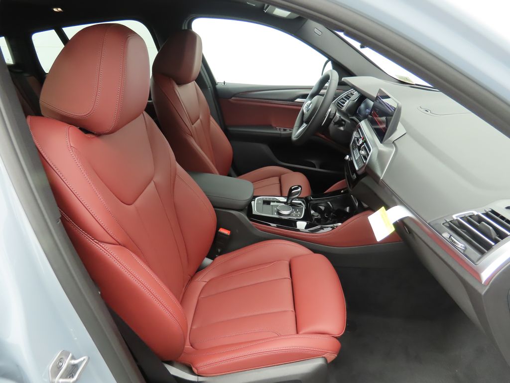 2025 BMW X4 xDrive30i 21