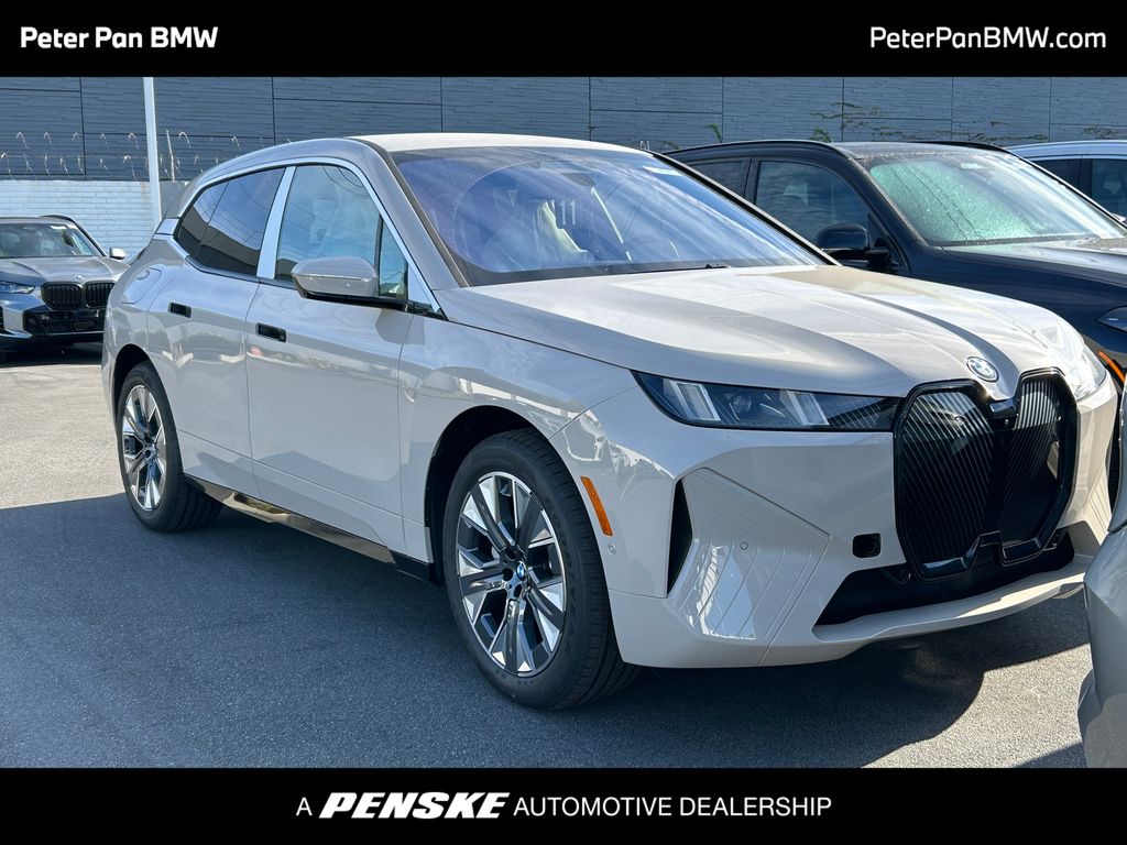 Thumbnail: 2026 BMW iX - 1