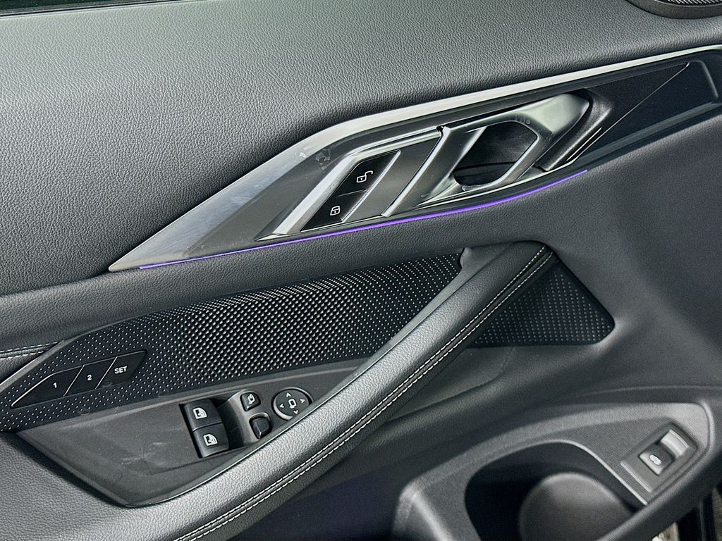 Thumbnail: 2022 BMW 4 Series - 18