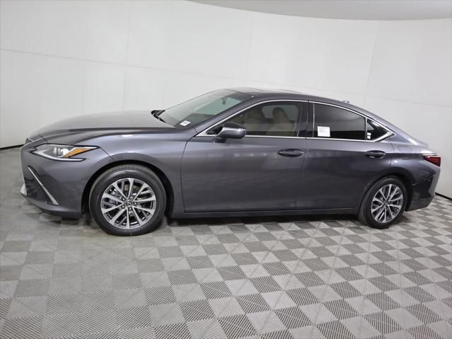 Thumbnail: 2025 Lexus ES - 8