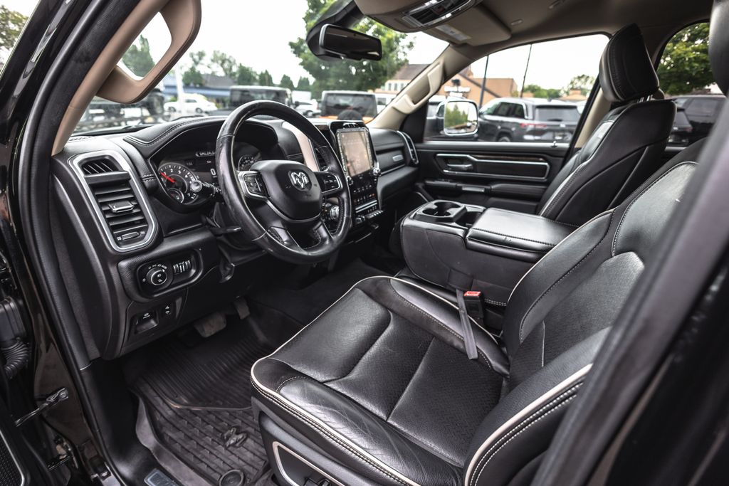 2019 Ram 1500 Laramie thumbnail 18