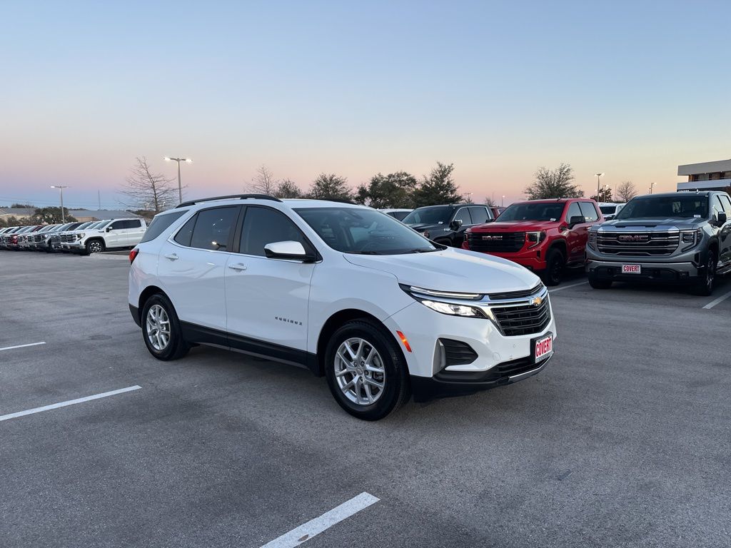 2023 Chevrolet Equinox LT FWD with 1LT