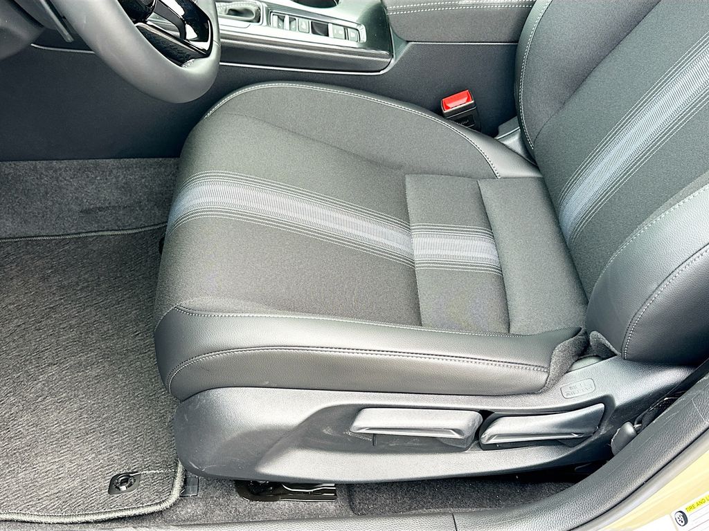 2025 Honda Civic Sport 19