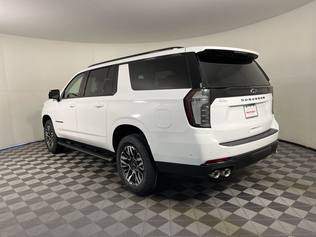 Thumbnail: 2026 Chevrolet Suburban - 3