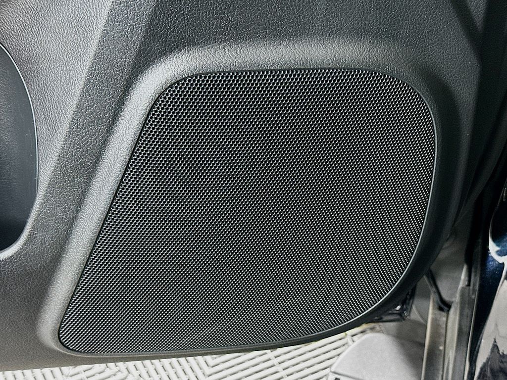 Thumbnail: 2024 Toyota 4Runner - 18