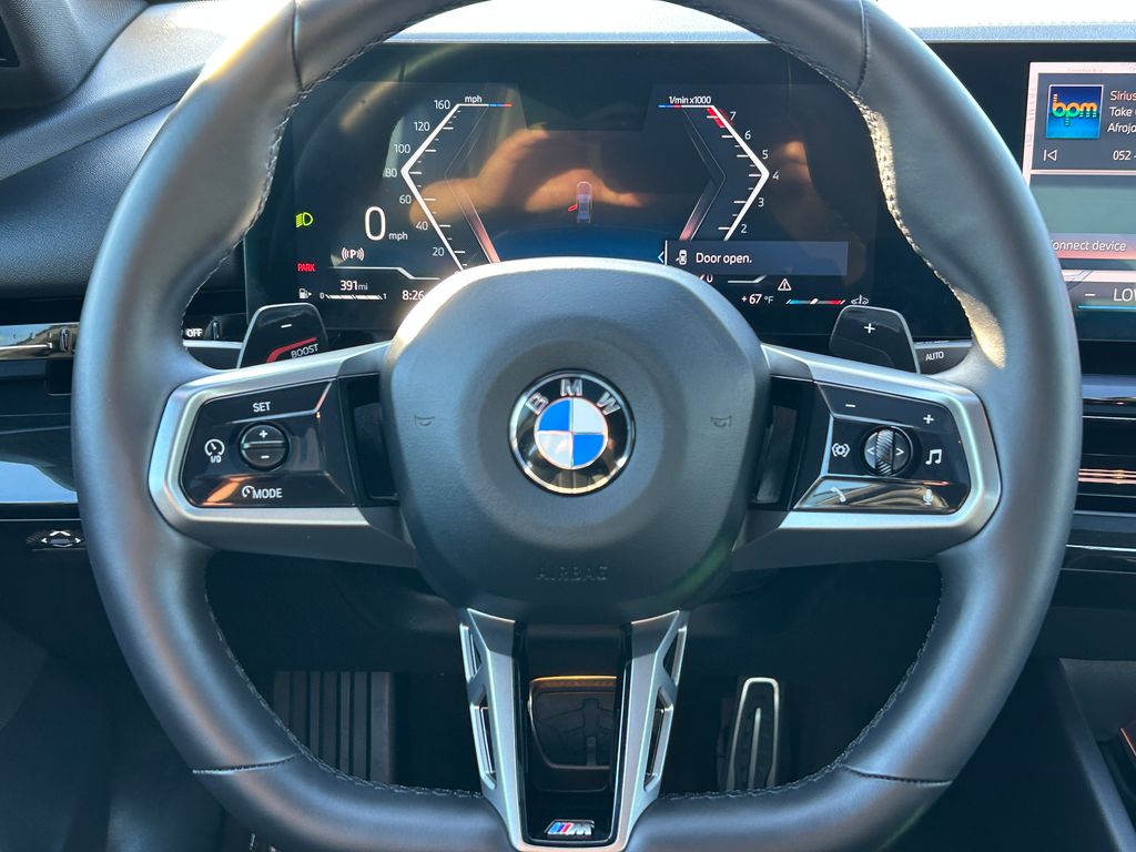Thumbnail: 2025 BMW 5 Series - 18